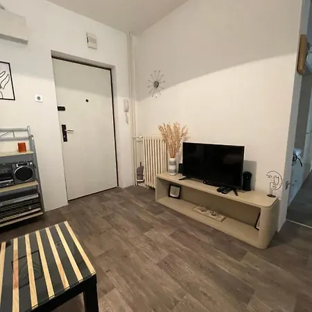 Apartman Lavanda Нови-Сад Экстерьер фото